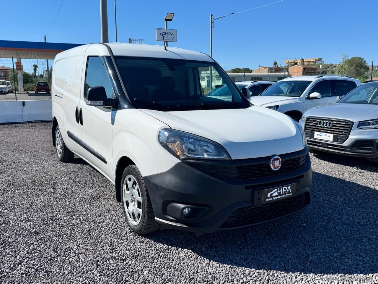 FIAT Doblò 1.6 MJT 120CV MAXI 3 POSTI NAVI RETROCAMERA CLIMA AUTOMATICO