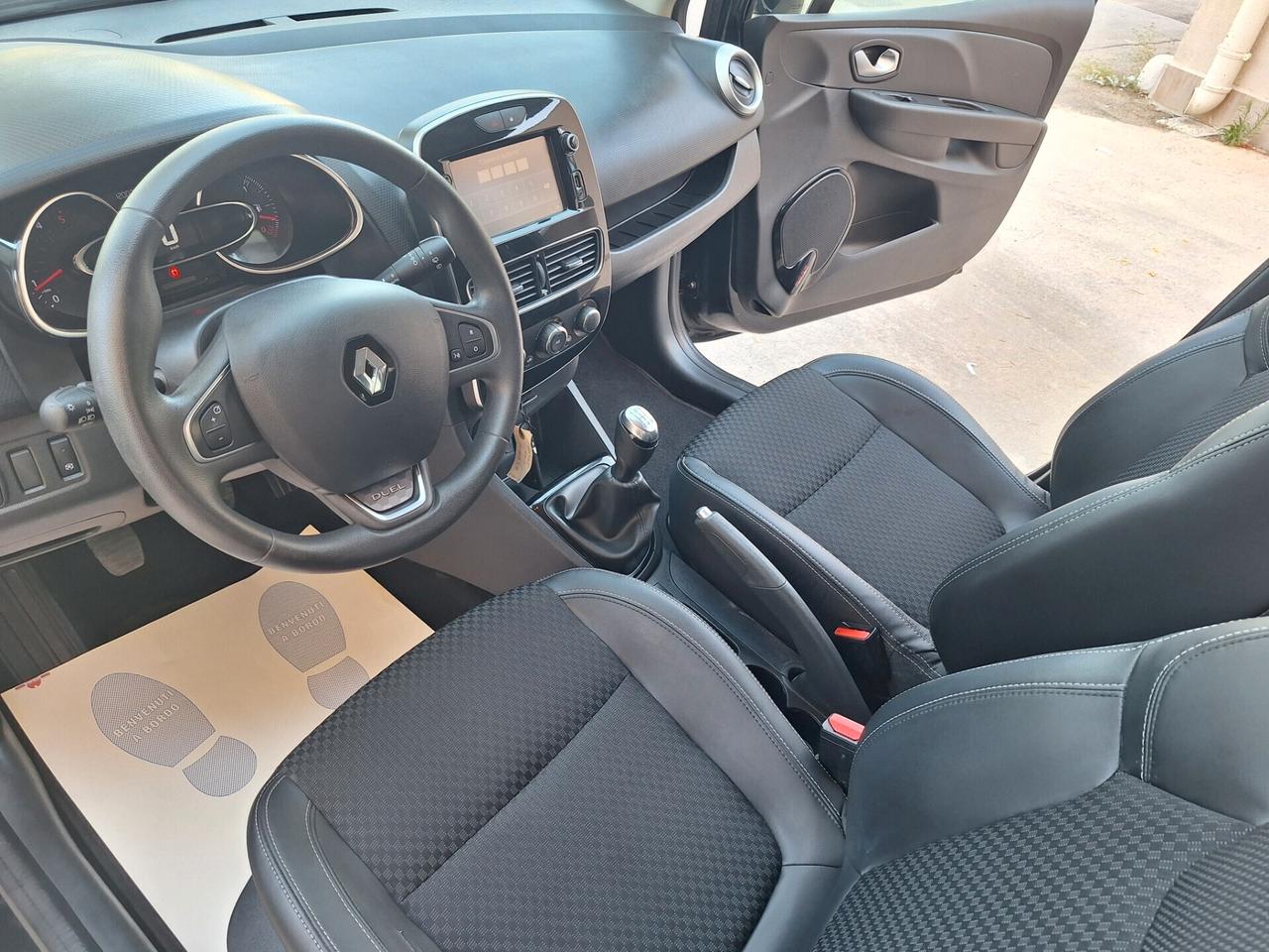 Renault Clio Sporter dCi 8V 90 CV Moschino Intens