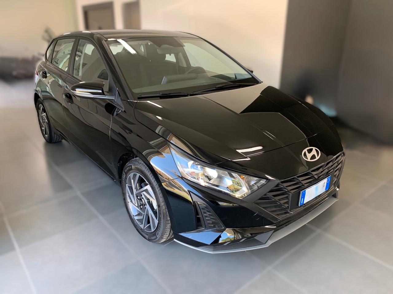 Hyundai i20 1.2 MPI MT Connectline Km. zero