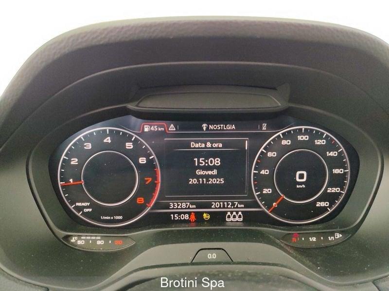 Audi Q2 Q2 35 TFSI Business Advanced