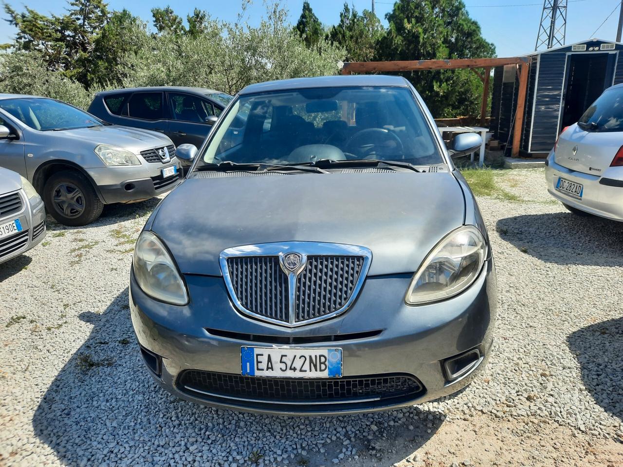 Lancia Ypsilon citroen C3