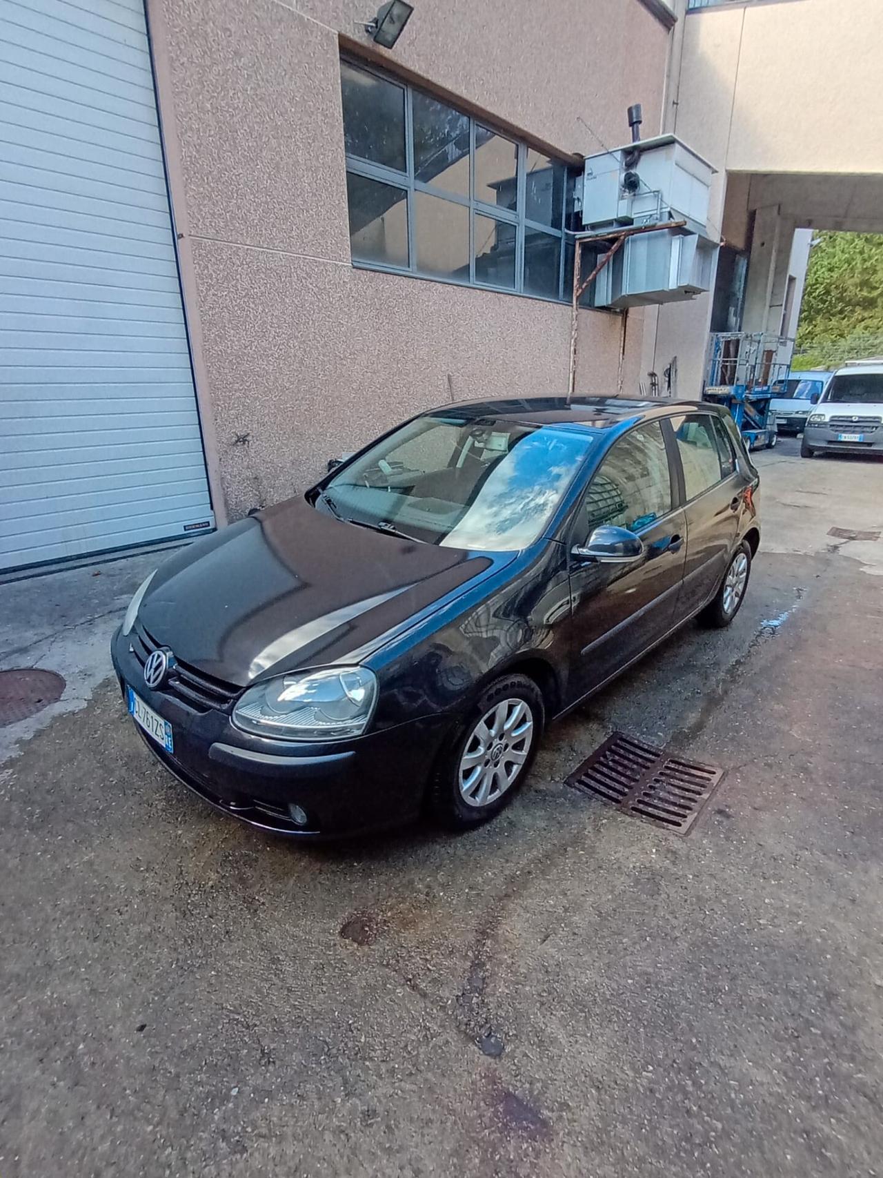 Volkswagen Golf 2.0 16V TDI 3p. Comfortline