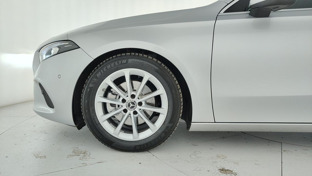 Mercedes-Benz A 200 Sport auto