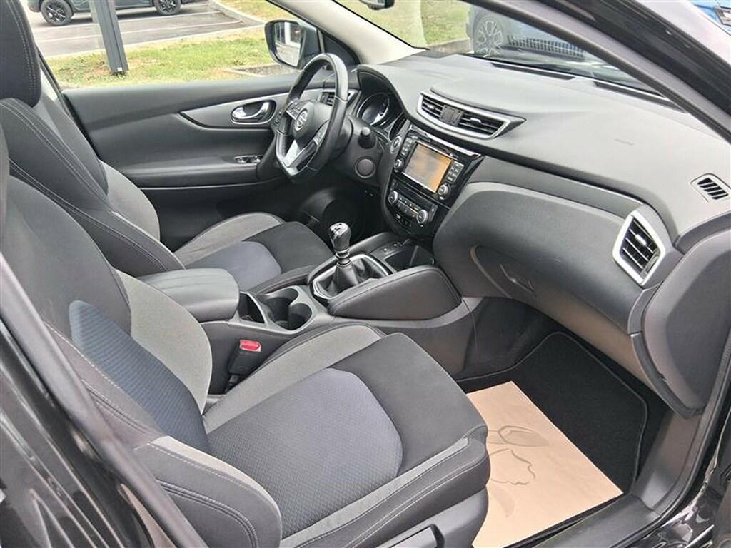 Nissan Qashqai 1.3 DIG-T N-Connecta 2WD