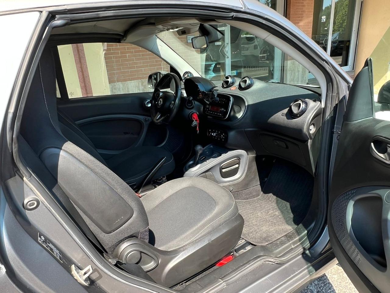 Smart fortwo cabrio 0.9 t Urban 90cv twinamic *Promo SD 2026*