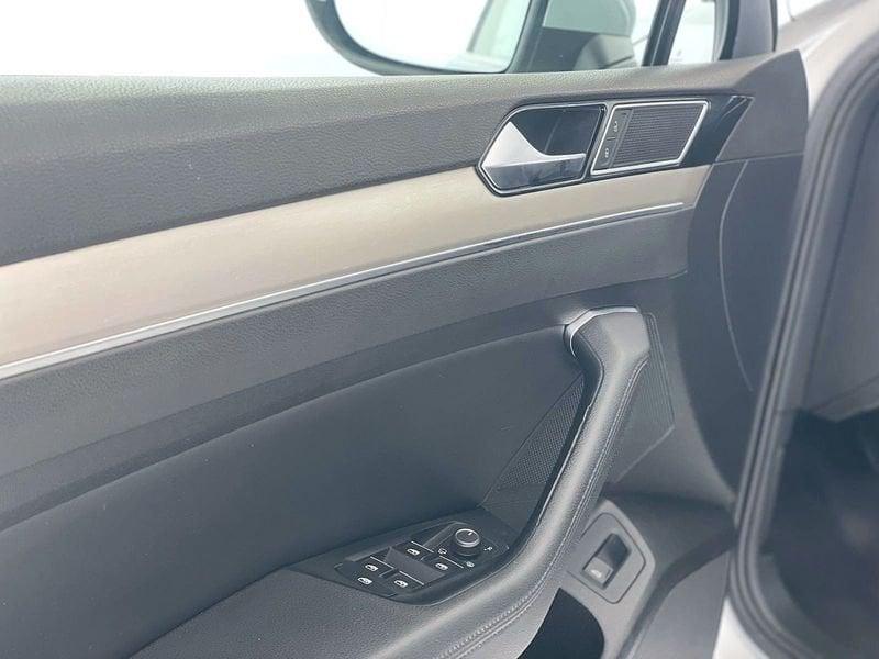 Volkswagen Passat Passat Variant 2.0 TDI DSG Highline BlueMotion Technology