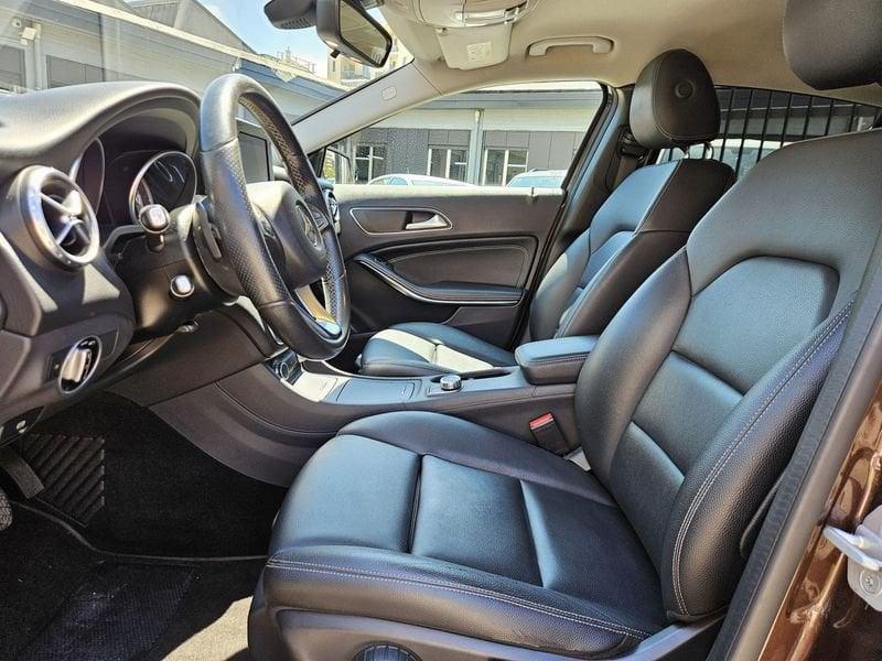 Mercedes-Benz GLA GLA 200 d Automatic Activity Edition