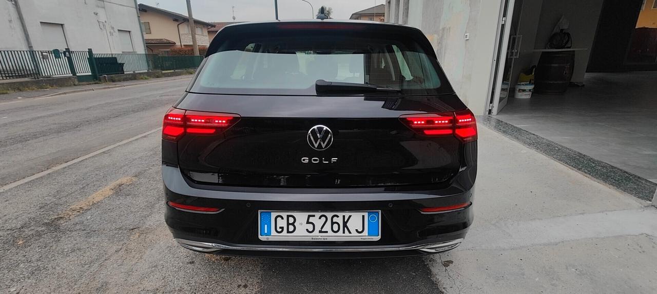 Volkswagen Golf 2.0 TDI 150 CV DSG SCR Style