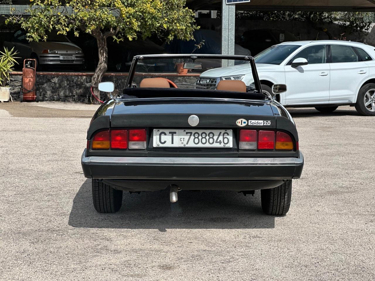 Alfa Romeo Spider 2.0 – 1984 Unico Proprietario