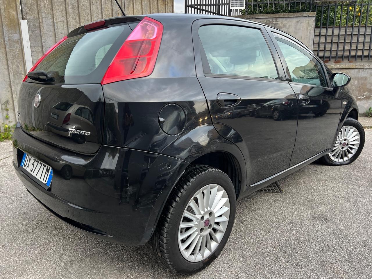Fiat Grande Punto 1.4 5 porte Metano