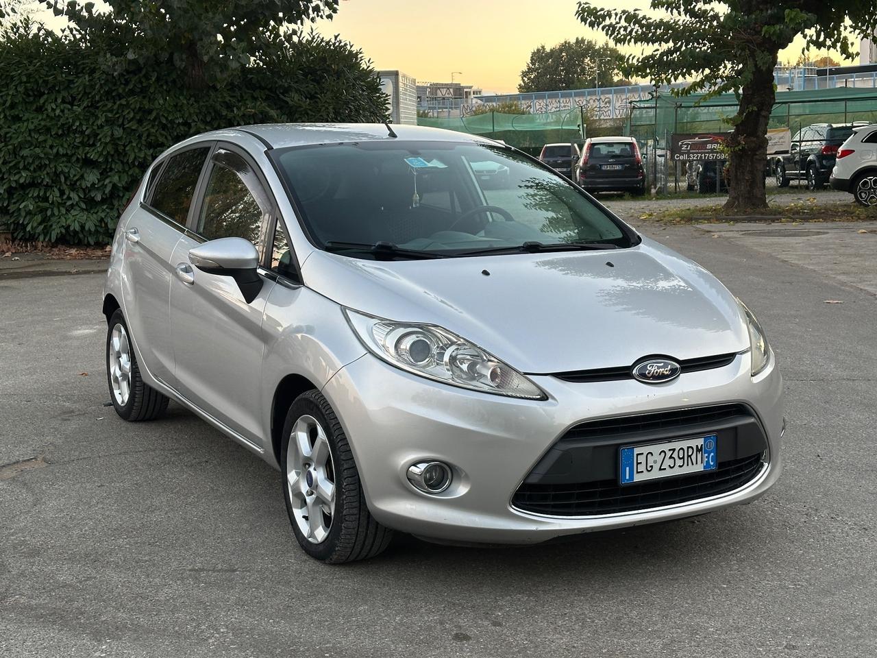 Ford Fiesta 1.4 5 porte Bz.- GPL Titanium