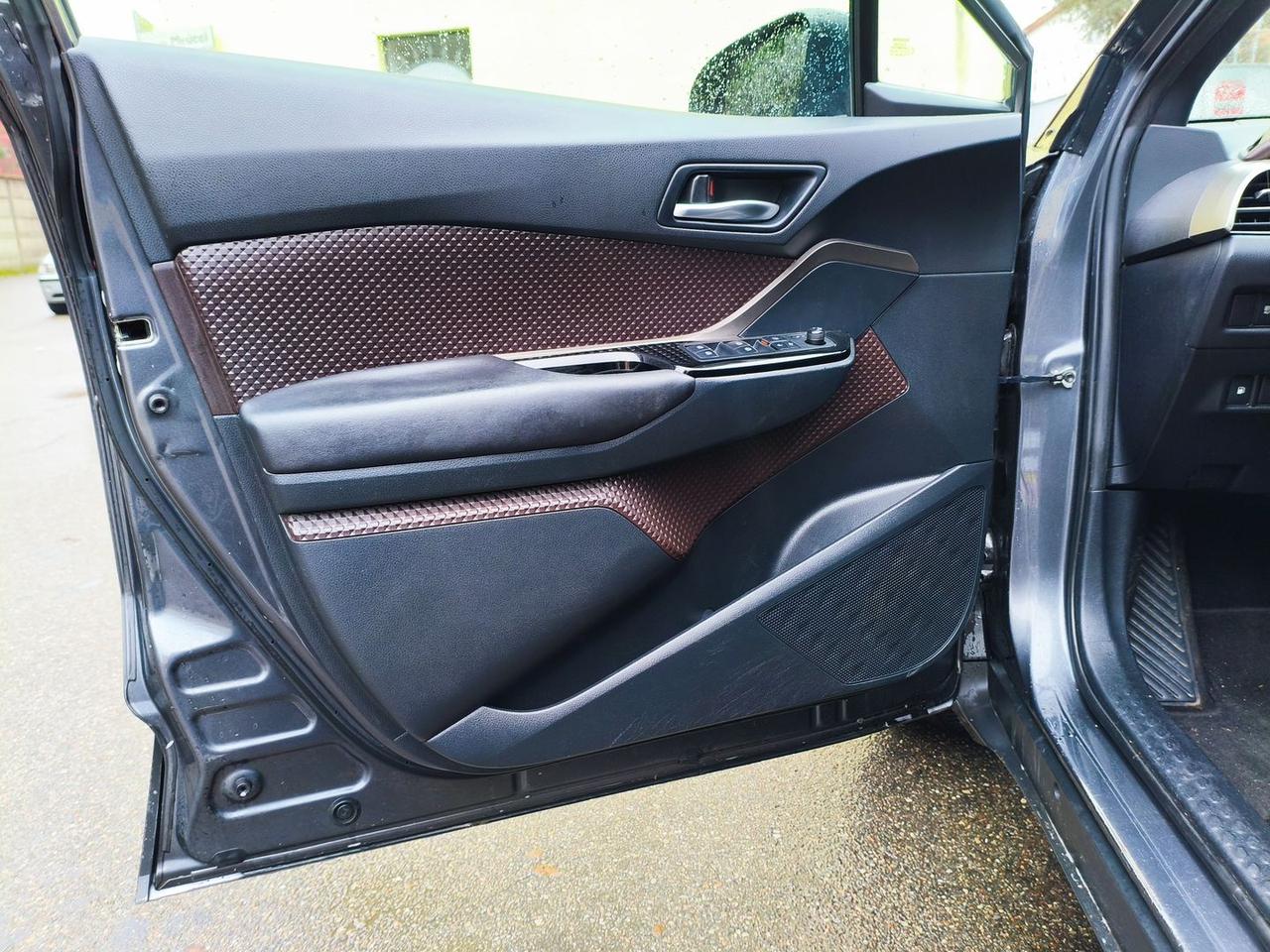 Toyota C-HR 1.8 HEV Lounge #8795