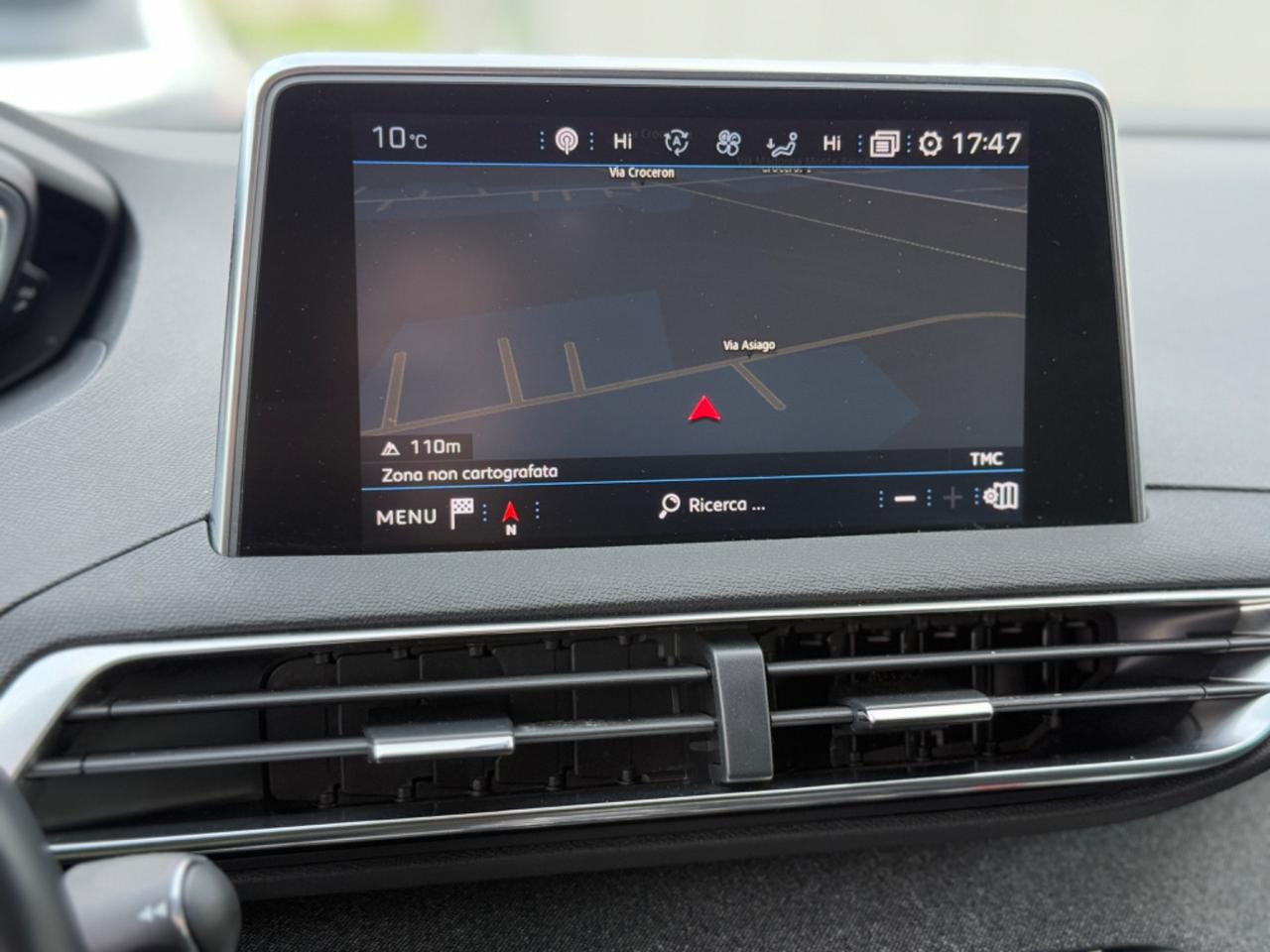 Peugeot 3008 1.5 Allure NAVI, RETROCAMERA, EURO 6!