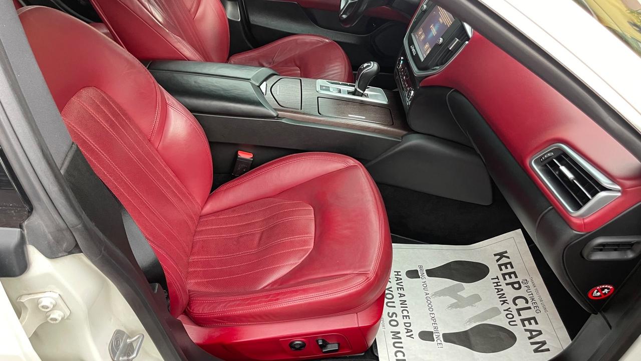 Maserati Ghibli V6 Diesel 275 CV