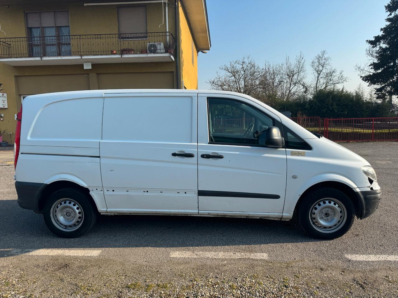 MERCEDES BENZ VITO 111 CDI - COMPACT