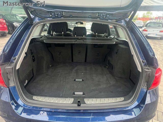 BMW 318 318d Touring Business Advantage - targa FX690DT -