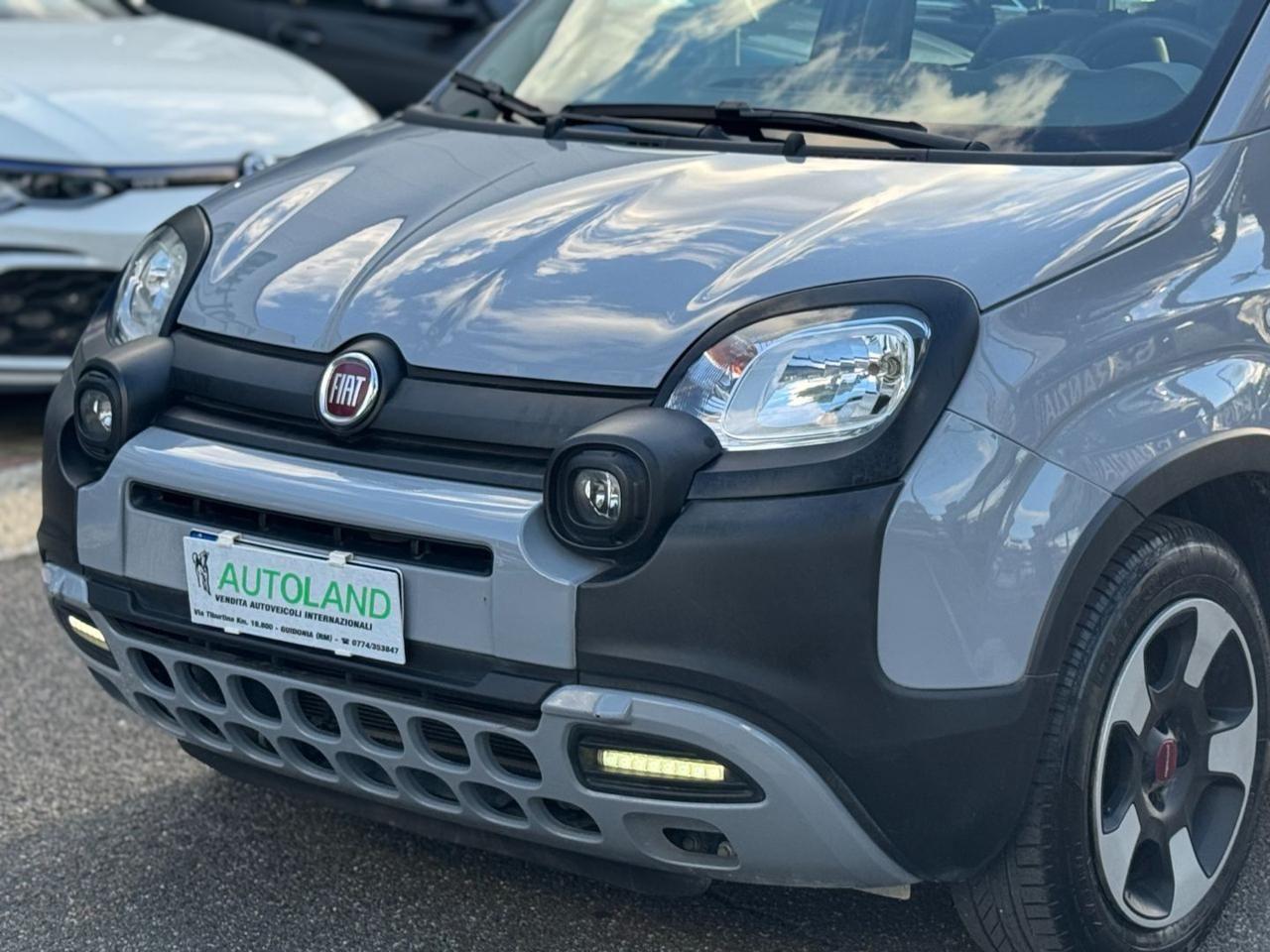 FIAT Panda Cross 1.0 FireFly S&S Hybrid UniPro UConnect 7 Pollici