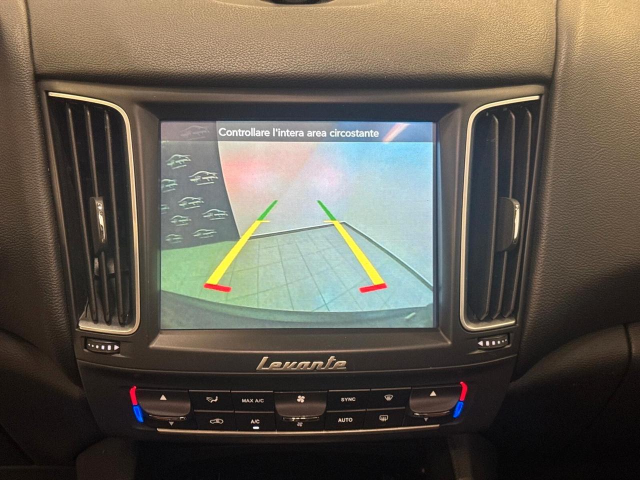 Maserati Levante 275CV TETTO 2017 IVA ESP