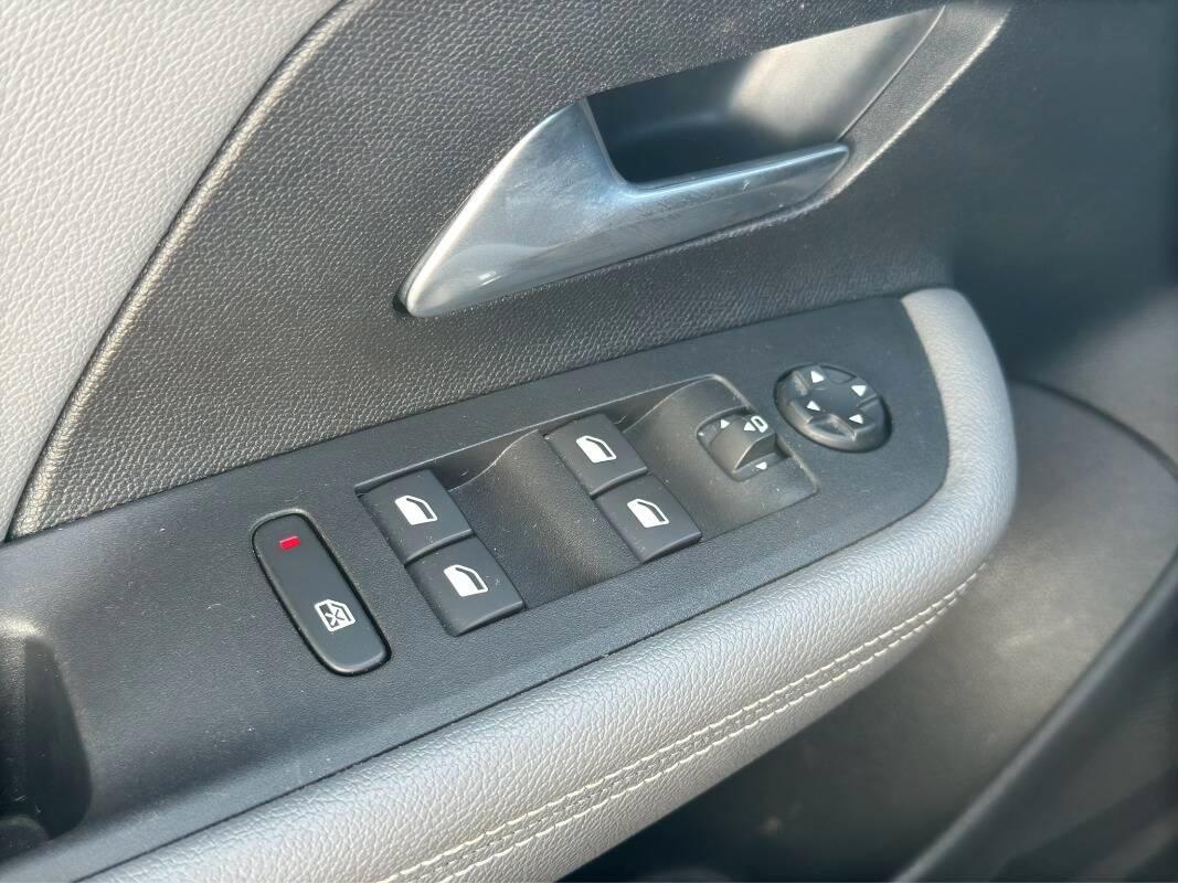 Opel Mokka 1.2 t Elegance s&s 100cv con Telecamera e CarPlay