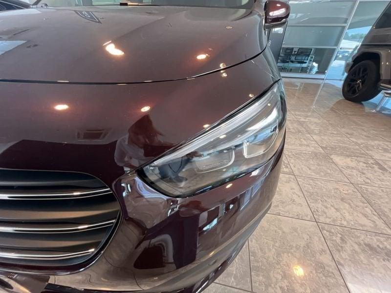 Mercedes-Benz Classe T 180 d Premium