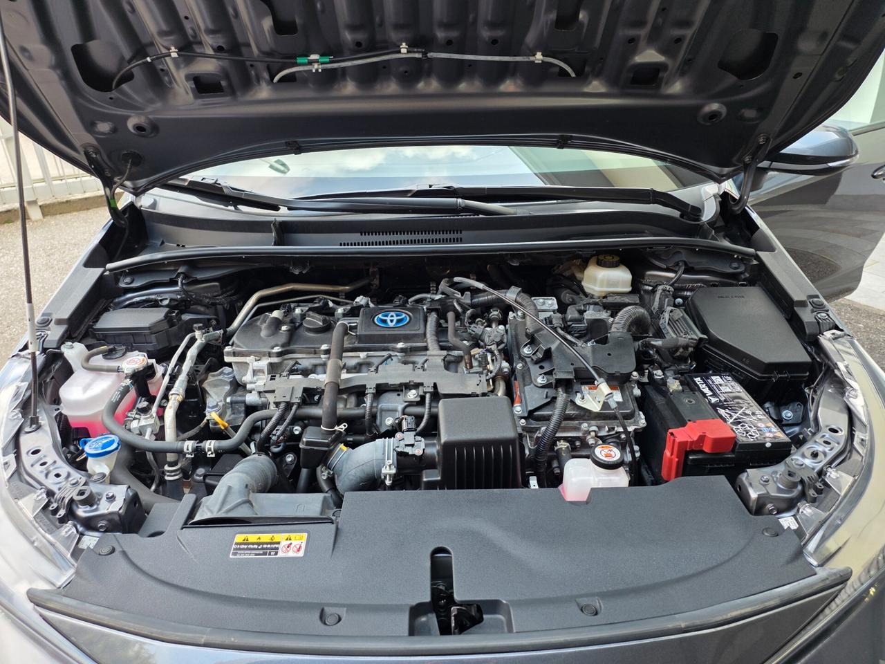 Toyota Corolla Touring Sports 1.8h AUT. + TECH PACK