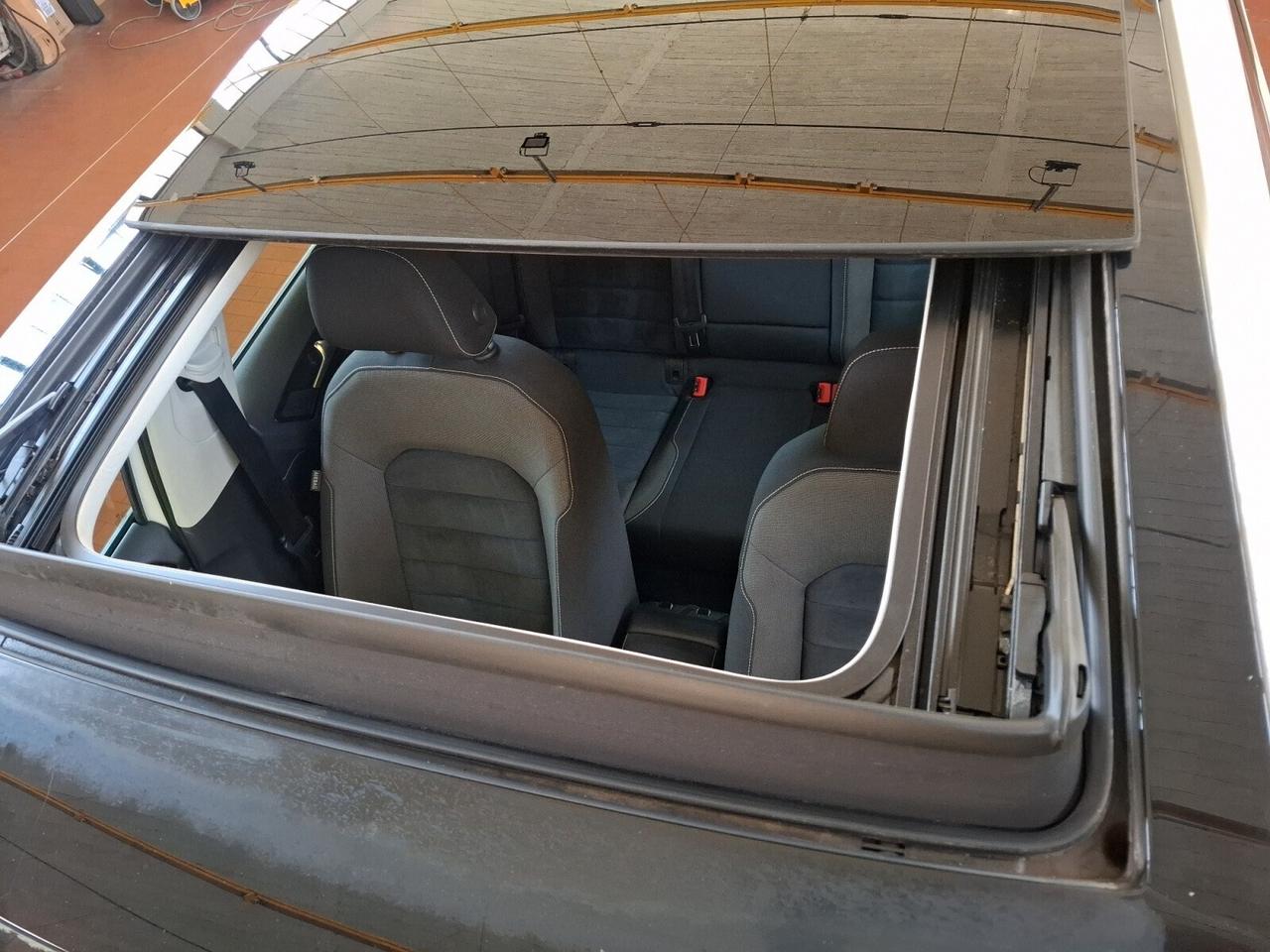 Volkswagen Golf Business 1.4 TGI DSG 5p. Highline BlueMotion