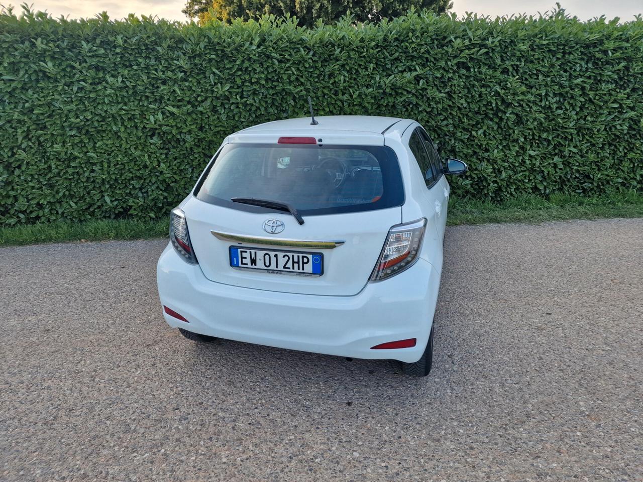 Toyota Yaris 1.0 5p 84000km