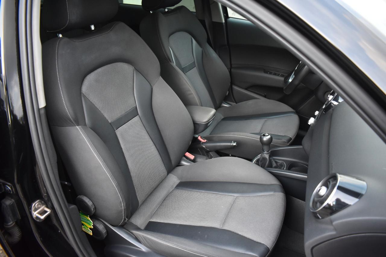 Audi A1 Sportback 1.6 tdi S-line 5p 90cv