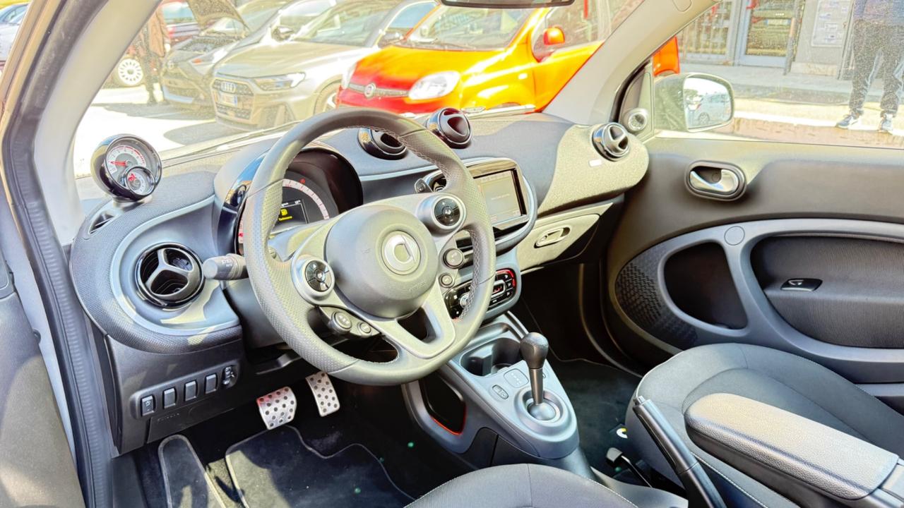 Smart ForTwo 90 0.9 Turbo twinamic Passion LED NAVI KAMERA PDC PAK SPORT BLUETOOTH PANORAMA BRACCIOLO
