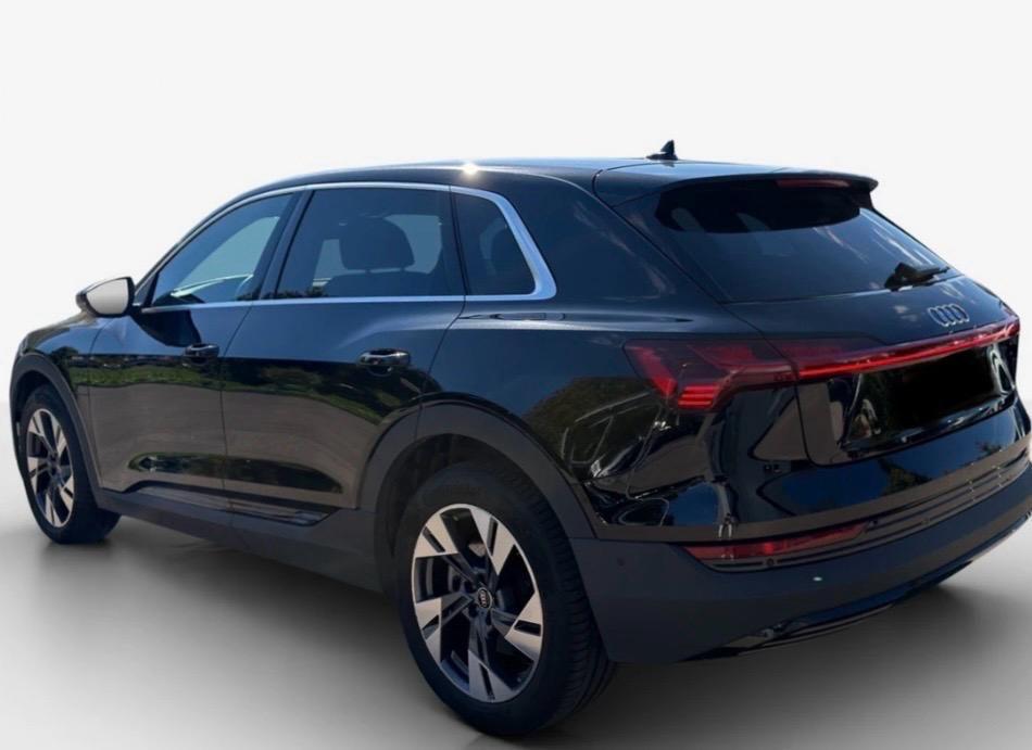 Audi e-tron 55