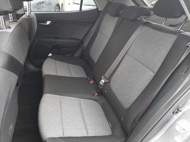 Kia Stonic 1.2 MPI Style TT