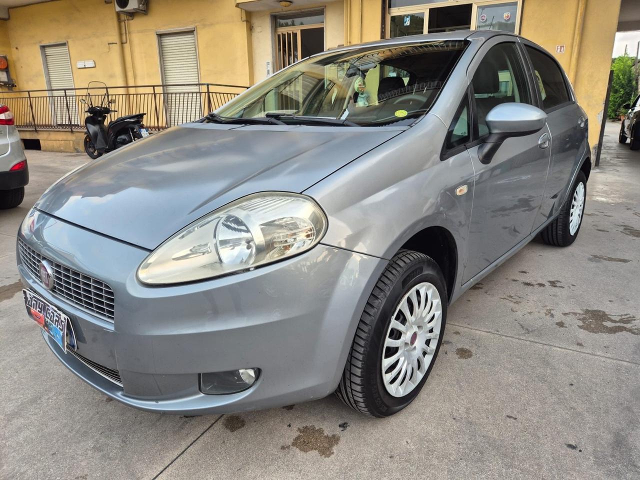 Fiat Grande Punto 1.4 5 porte Dynamic Natural Power