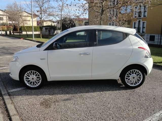 Lancia Ypsilon Ypsilon 1.2 8v Gold 69cv