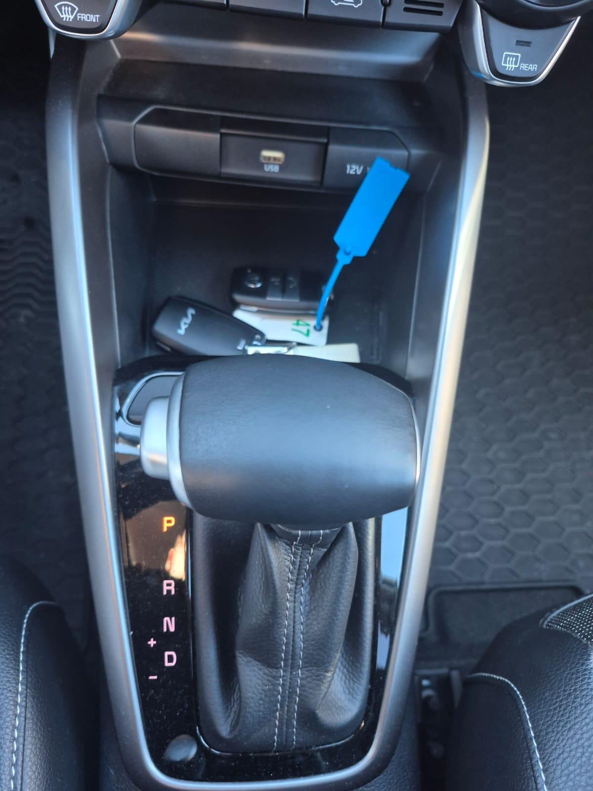 Kia Stonic 1.0 120 CV MHEV DCT GT Line