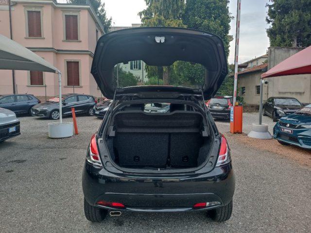 LANCIA Ypsilon 1.0 FireFly 5 porte S&S Hybrid Platino