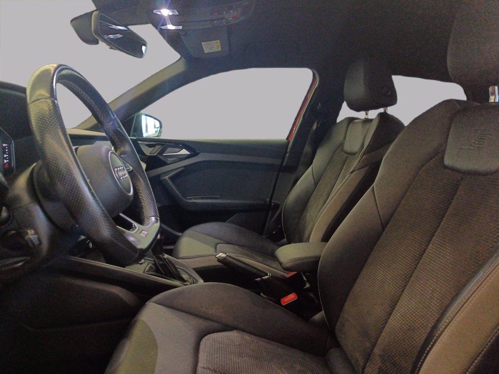 AUDI A1 sportback 25 1.0 tfsi identity black s-tronic del 2021