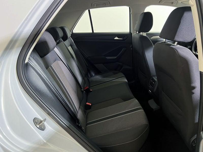 Volkswagen T-Roc 2.0 TDI SCR DSG Business BlueMotion Technology