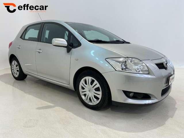 Toyota Auris 1.4 5 porte Sol NEOPATENTATI