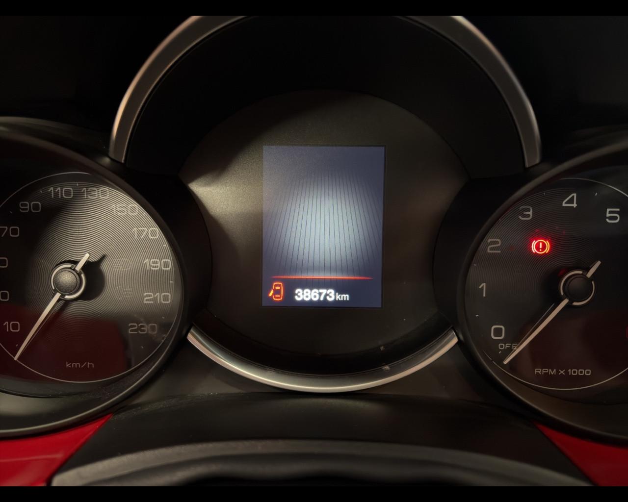 FIAT 500X 1.5 T4 Hybrid 130 CV DCT Cross RED EDITION!