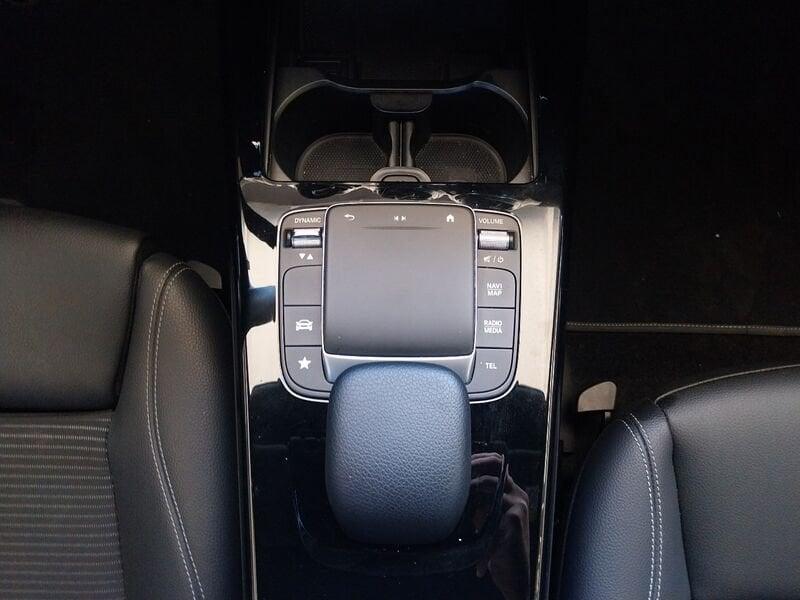 Mercedes-Benz Classe A A 180 d Automatic Sport