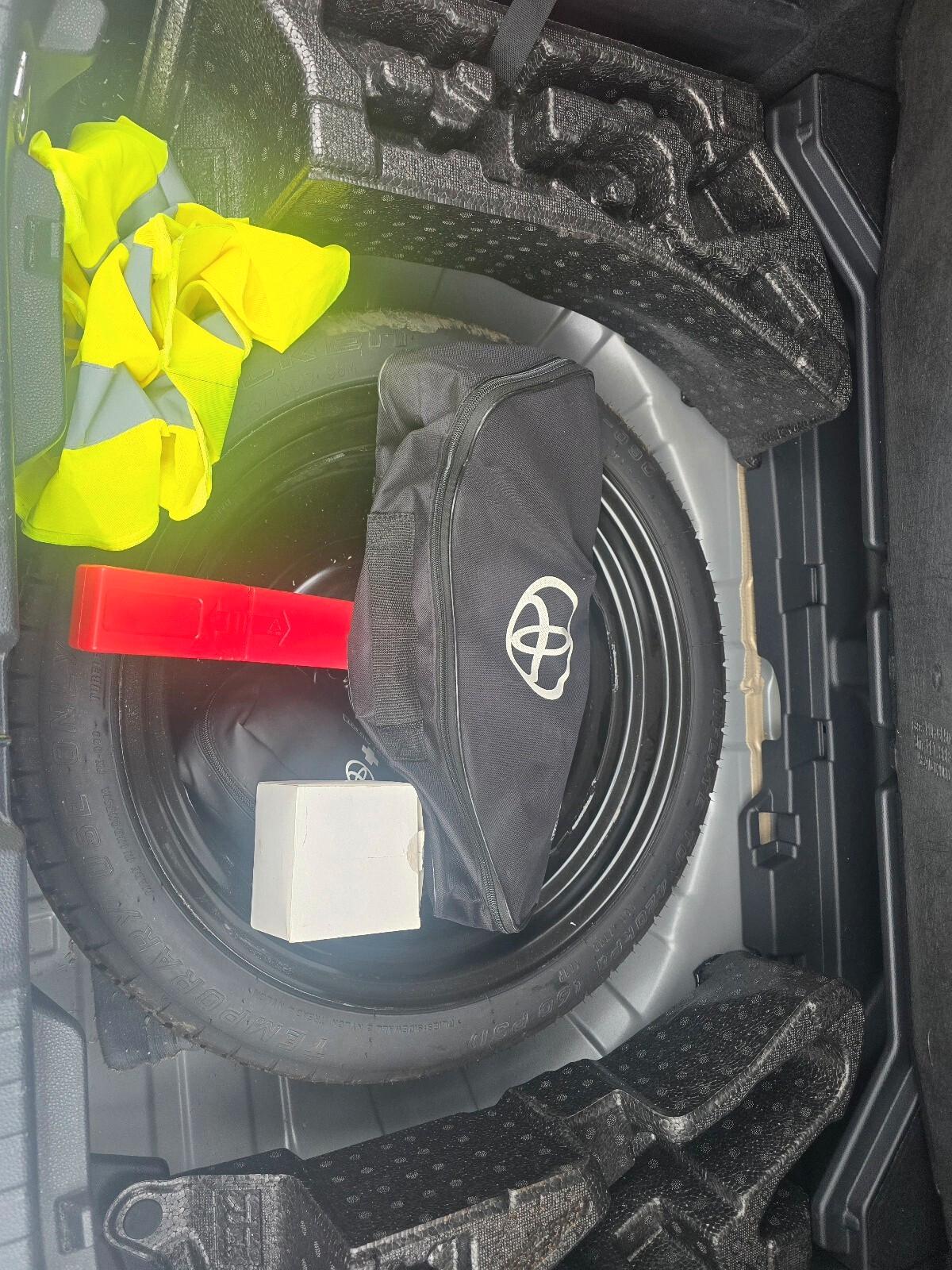 Toyota Corolla 1.8 Hybrid Style