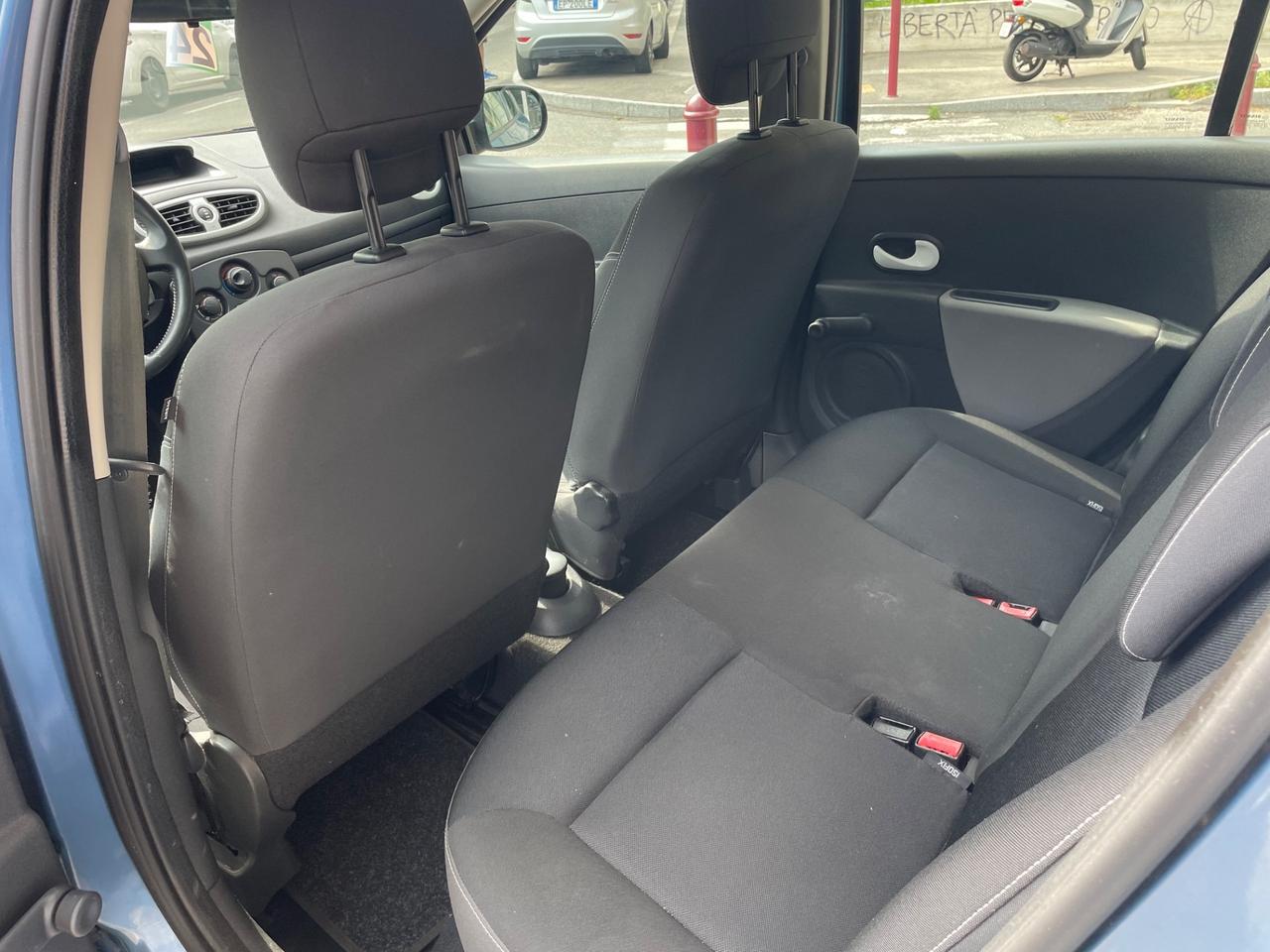 Renault Clio 1.2 16V 5 porte/1PROP/GARANZIA 12 MESI