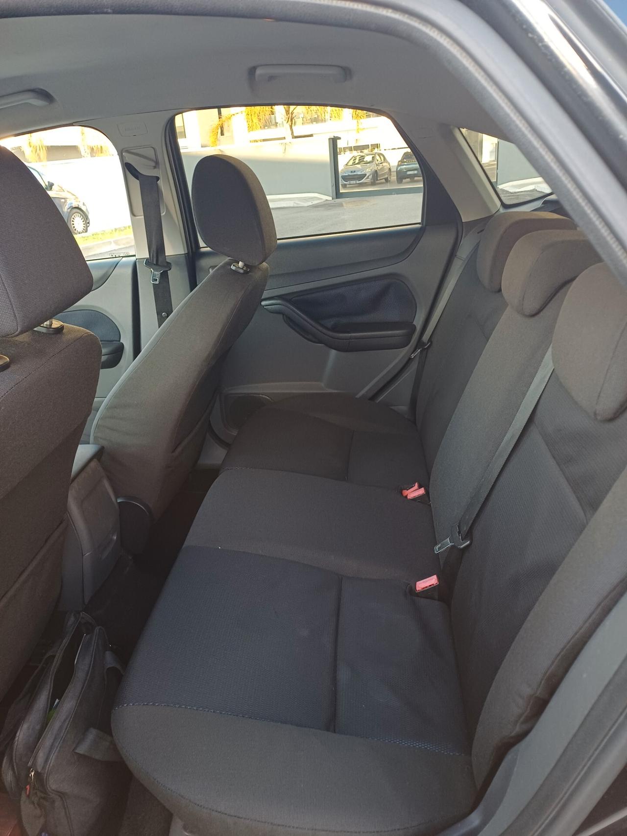 Ford Focus C-Max 1.6 TDCi (90CV) 5p.