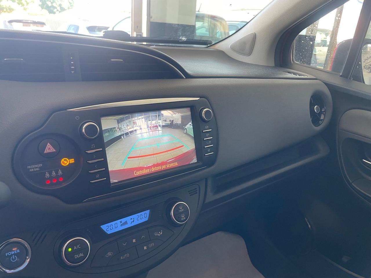 Toyota Yaris 1.5 Hybrid 5 porte Active - Nessun vincolo -
