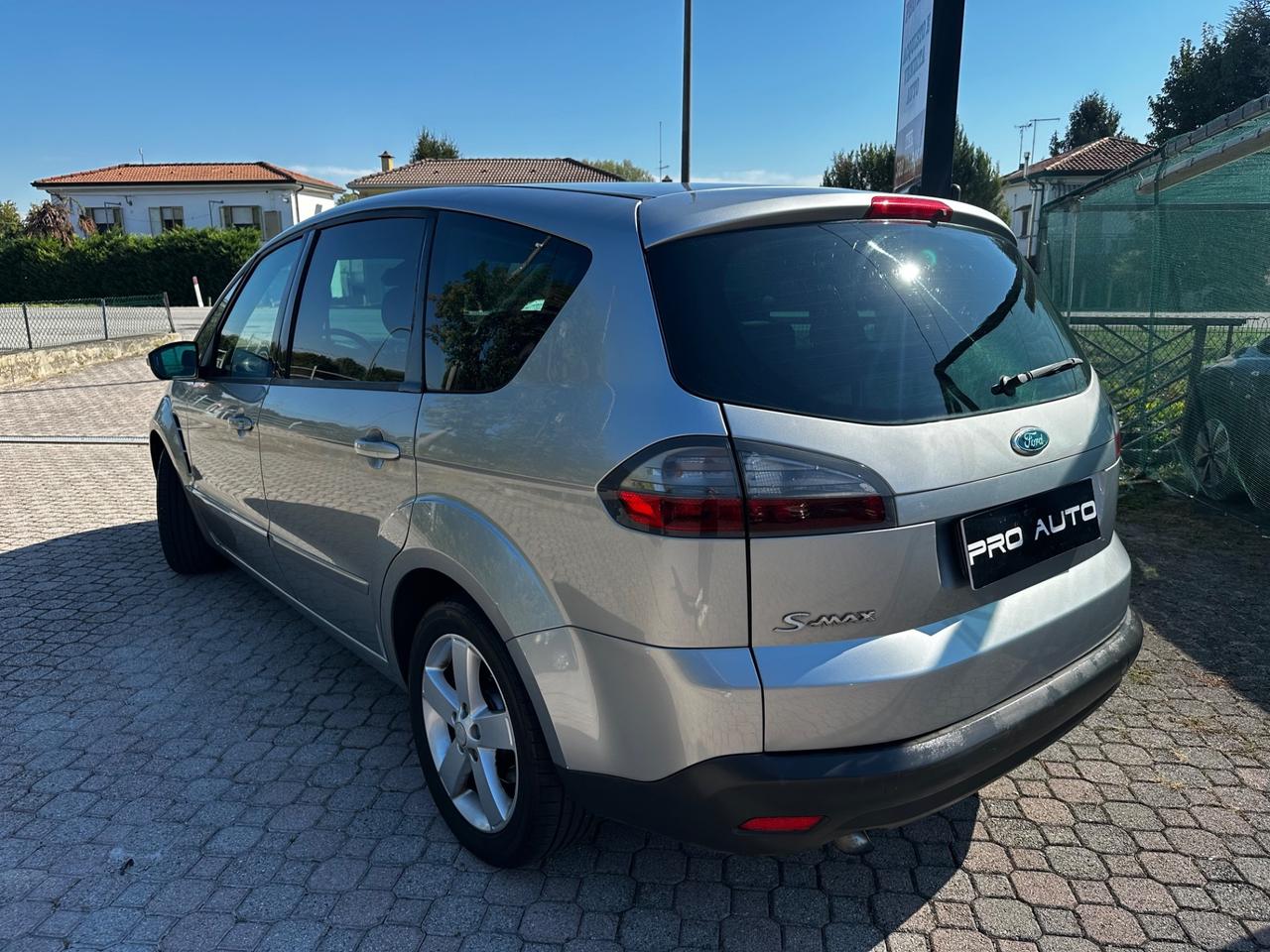 Ford S-Max 1.8 TDCi 125CV Titanium 7 POSTI