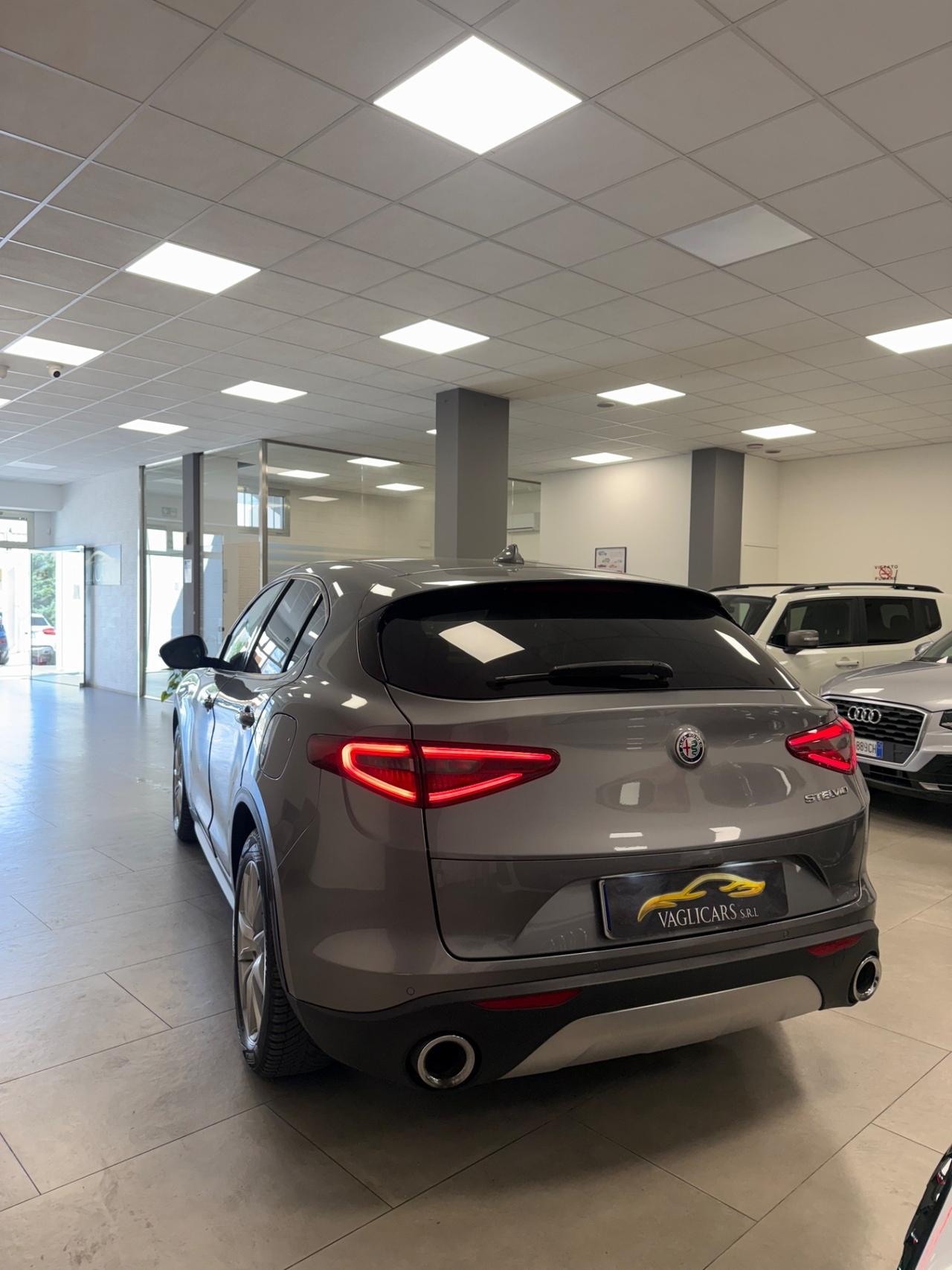 Alfa Romeo Stelvio 2.2 Turbodiesel 190 CV AT8 Q4 B-Tech