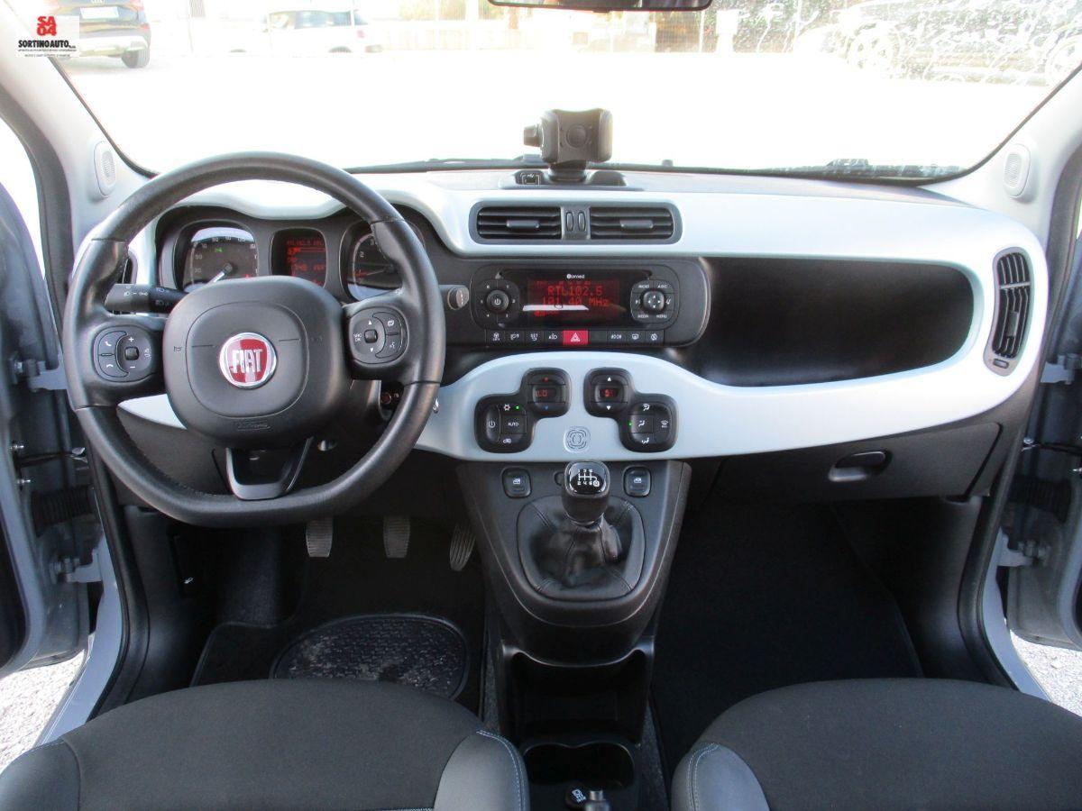 FIAT Panda 1.0 S&S Hybrid cross Launch Ed.KM45000