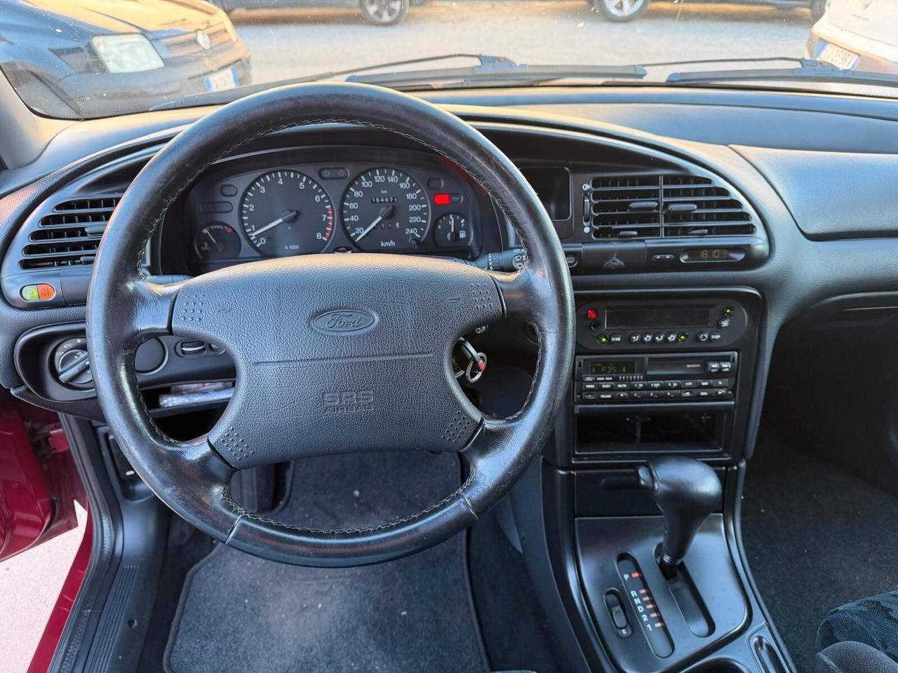 Ford Mondeo 2.0i 16V cat SW TCS4