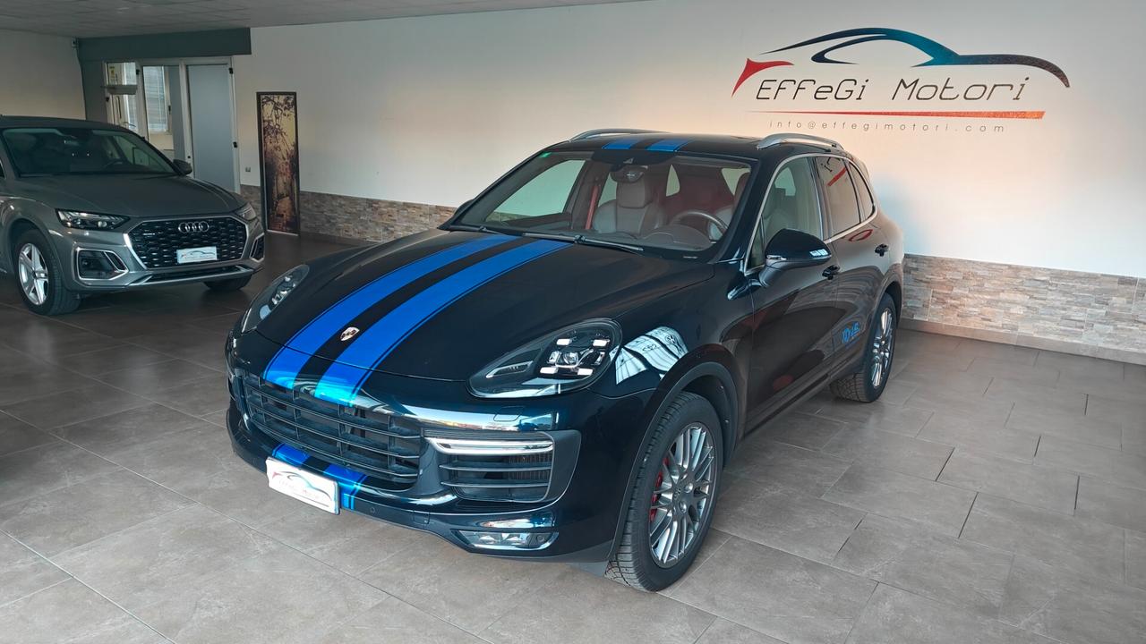 Porsche Cayenne 4.8 Turbo TipTronicS - FULL OPTIONAL