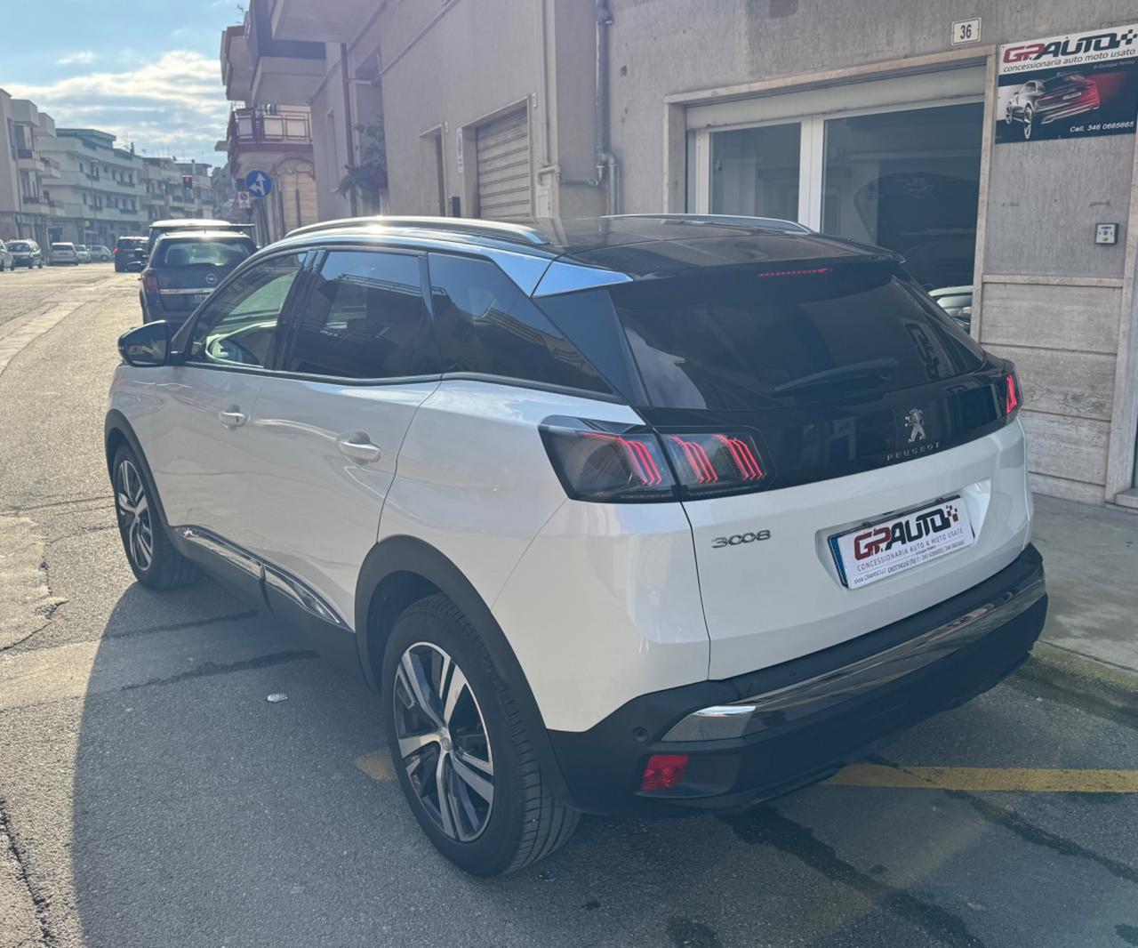 Peugeot 3008 BlueHDi 130 CV Allure Pack
